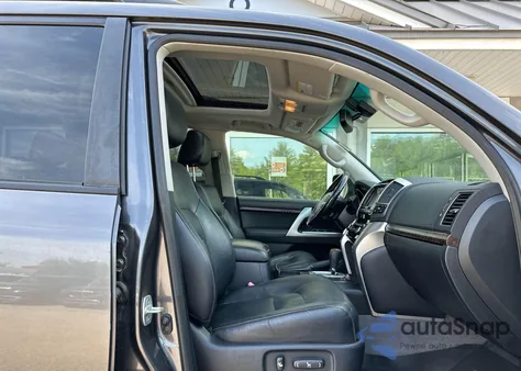 2013 Toyota Land Cruiser from USA, damaged, VIN JTMHY7AJ8D4016294